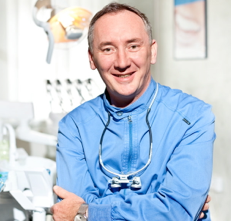 Dr. Mészáros Tamás fogszakorvos, esztétikai fogorvos, dr dental