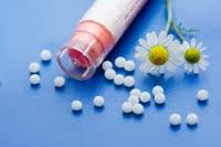 homeopátiás íny kezelés, ínyvérzés gyógyítása, 